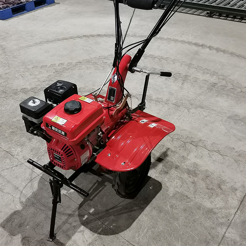 Máquina Agrícola Pequena Motocultivadora a Gasolina 