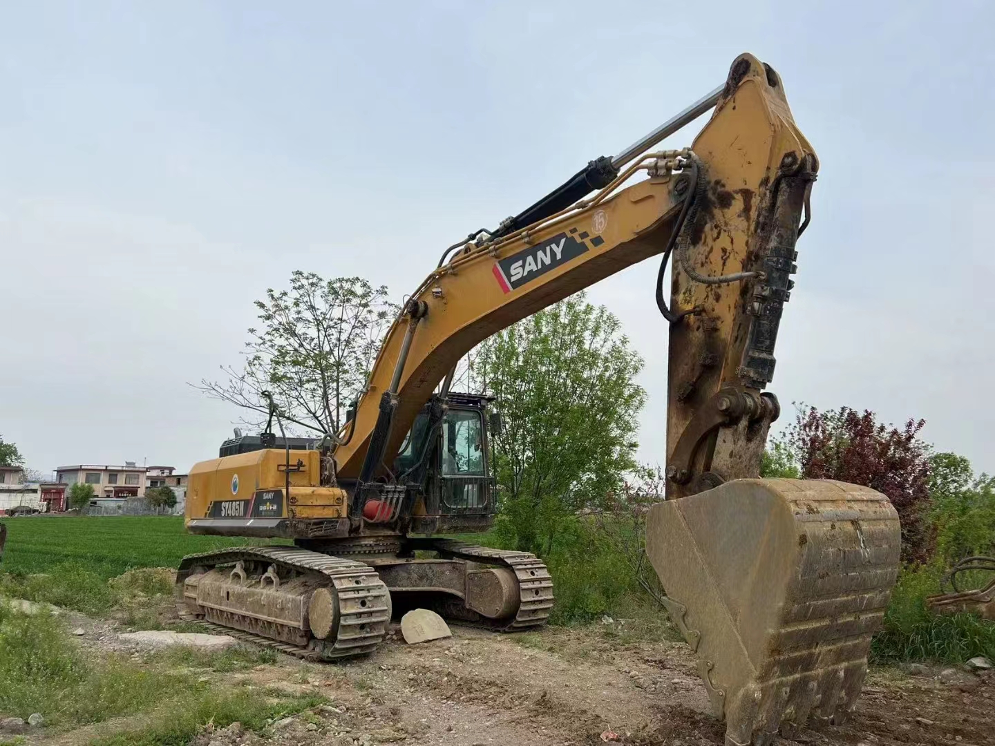 Escavadeira Digger SY485H Usada Usada